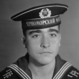 А вот и первая флотская фотография