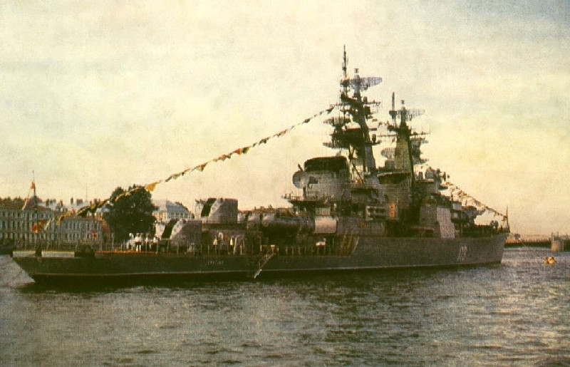 1988 год. На параде в Ленинграде