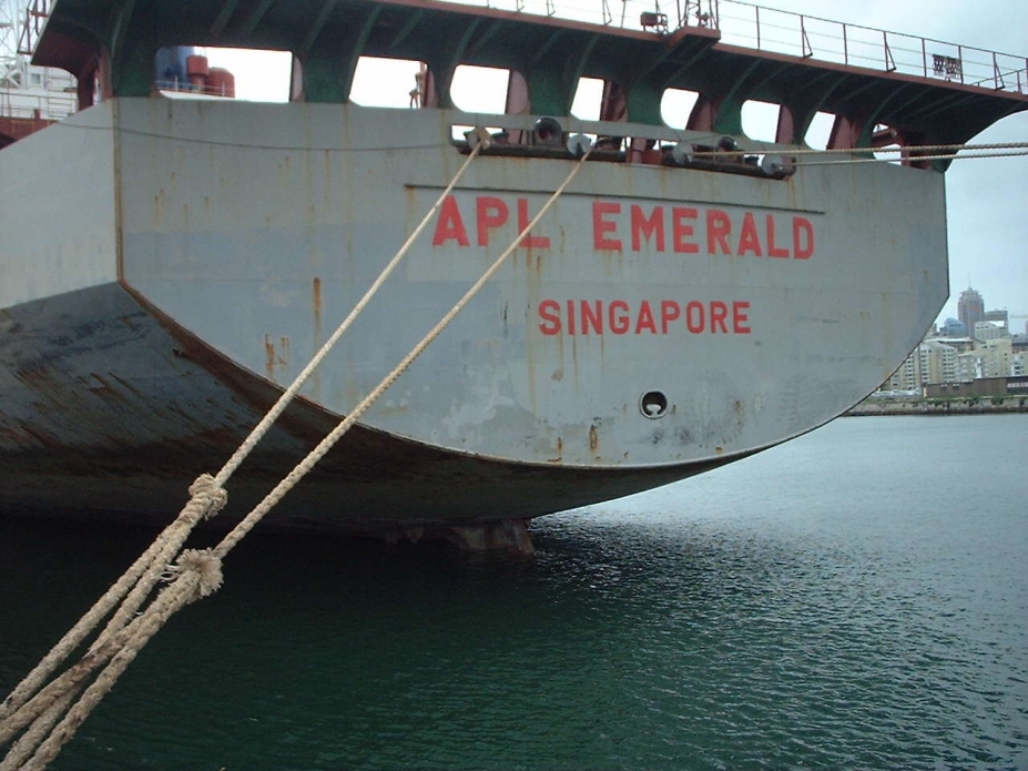 "APLEMERALD"