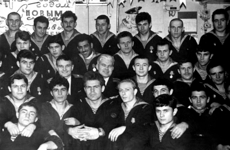С Новым 1966 годом!