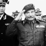 АРЕ . Дивизионный генерал Мухаммед Халед и командир  В.Корнейчук