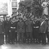 Морская пехота (к 100-летию ВЛКСМ)
