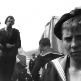 Перекур.  Рядом  М.Арбузов,  С.Капаница. 1979 год