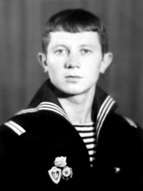 Коля Белоусов