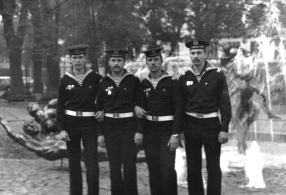 Мои фотографии со службы на крейсере
