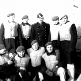 1975 год. РКР "Грозный"  ютовая группа (ГУРО) с мичманом Кардаильским