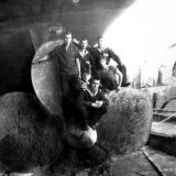 В доке г.Лиепая 1989г. сидит-Шуба, внизу Белявский