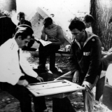 Игра в нарды. Замполит капитан 2 ранга Карлаш В. 1989 год
