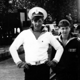 На берегу