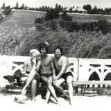 А это моя будущая жена, я и Скосырев 1979 год День Флота