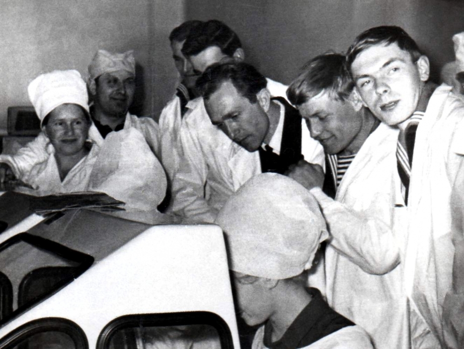 Посещение Херсонского завода полупроводников 13.03.69